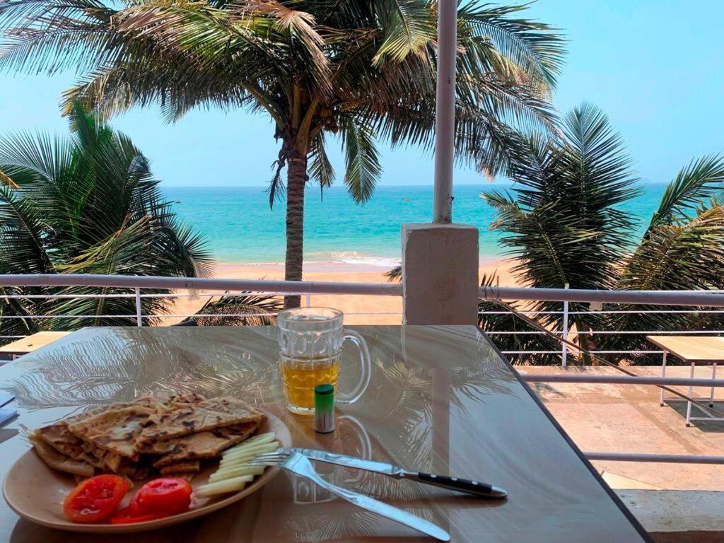 Saritas Guest House - Bogmalo Beach Bagian luar foto