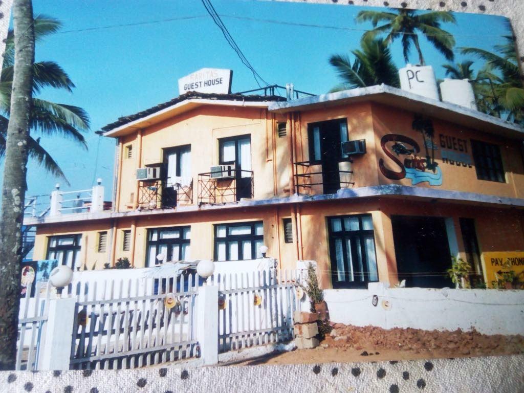 Saritas Guest House - Bogmalo Beach Bagian luar foto