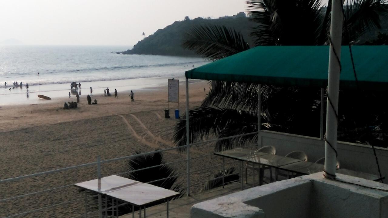 Saritas Guest House - Bogmalo Beach Bagian luar foto