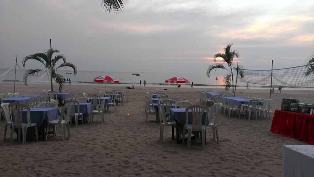 Saritas Guest House - Bogmalo Beach Bagian luar foto
